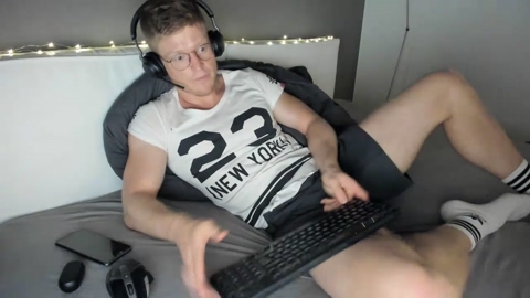 TheSleazyGuy  23-08-2022